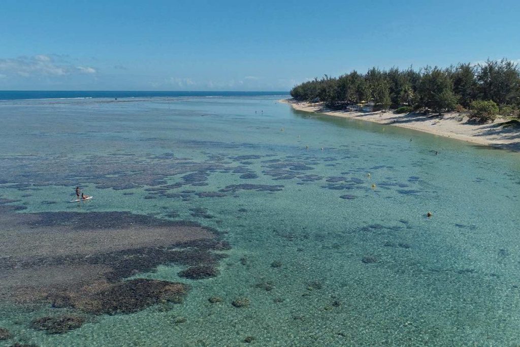 lagon de la saline les bains